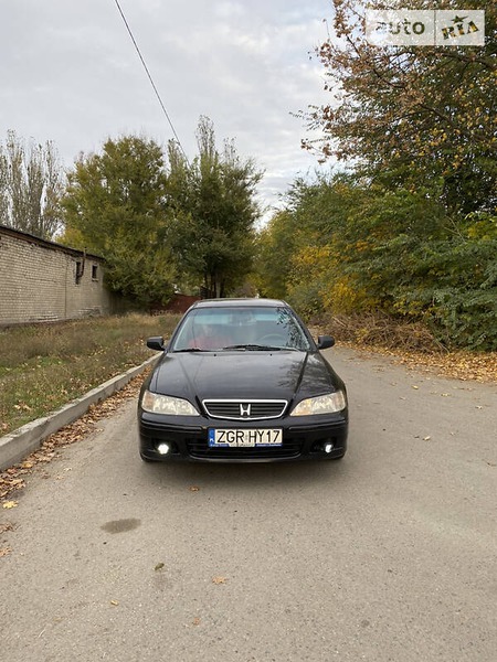 Honda Accord 1999  випуску Дніпро з двигуном 1.8 л  седан механіка за 1650 долл. 