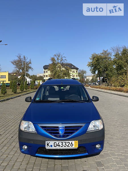 Dacia Logan 2008  випуску Івано-Франківськ з двигуном 1.6 л бензин універсал механіка за 5650 долл. 