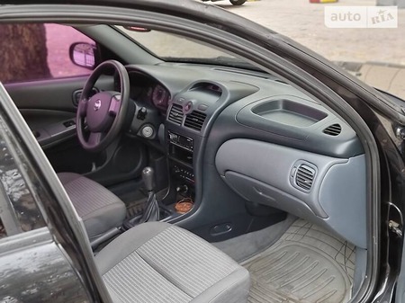 Nissan Almera Classic 2007  випуску Харків з двигуном 1.6 л бензин седан  за 6200 долл. 