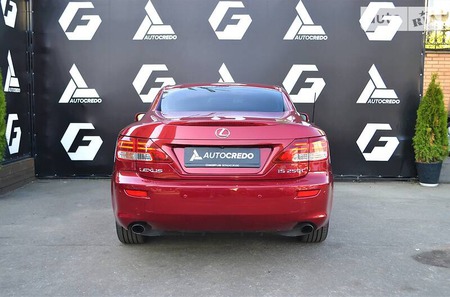 Lexus IS 250 2011  випуску Київ з двигуном 2.5 л бензин кабріолет автомат за 18999 долл. 