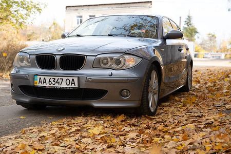 BMW 120 2004  випуску Київ з двигуном 2 л бензин хэтчбек  за 7200 долл. 