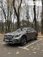 Mercedes-Benz GLA 180 2017 Київ 1.6 л  купе автомат к.п.