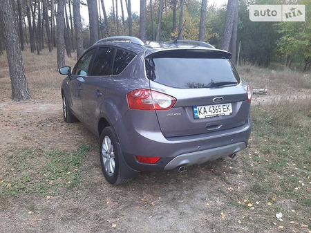 Ford Kuga 2011  випуску Київ з двигуном 2.5 л бензин позашляховик автомат за 13200 долл. 