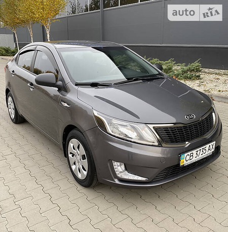 KIA Rio 2011  випуску Київ з двигуном 1.4 л бензин седан механіка за 7999 долл. 