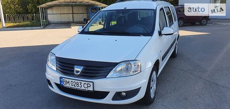 Dacia Logan 2009  випуску Суми з двигуном 1.6 л бензин універсал механіка за 5999 долл. 