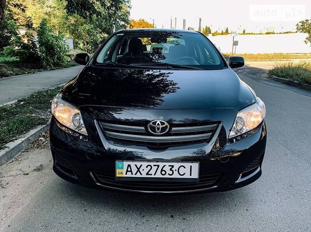 Toyota Corolla 2009  випуску Харків з двигуном 1.6 л бензин седан механіка за 8500 долл. 