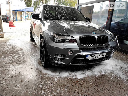 BMW X5 2011  випуску Запоріжжя з двигуном 3 л бензин універсал автомат за 17500 долл. 