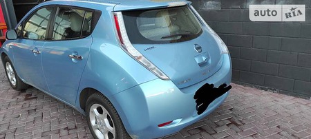 Nissan Leaf 2012  випуску Рівне з двигуном 0 л електро седан  за 6000 долл. 