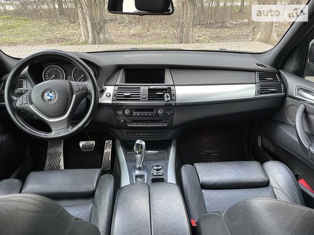 BMW X5 2012  випуску Херсон з двигуном 3 л дизель позашляховик автомат за 23000 долл. 