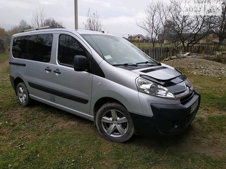 Citroen Jumpy 2011  випуску Івано-Франківськ з двигуном 2 л дизель мінівен механіка за 9500 долл. 