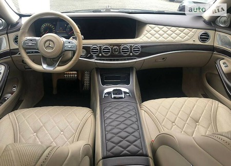 Mercedes-Benz S 400 2019  випуску Київ з двигуном 2.9 л дизель седан автомат за 84900 долл. 