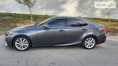 Lexus IS 250 2014  випуску Херсон з двигуном 0 л бензин седан автомат за 16800 долл. 