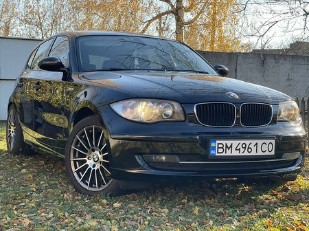 BMW 116 2009  випуску Суми з двигуном 1.6 л бензин хэтчбек  за 8200 долл. 