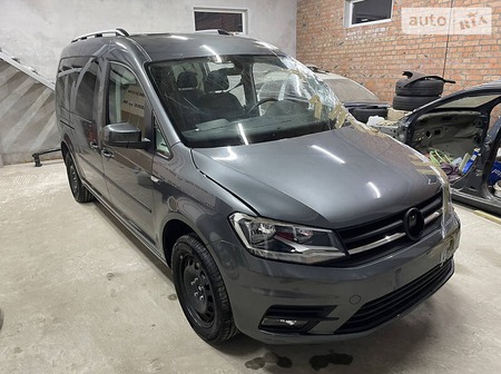 Volkswagen Caddy 2020  випуску Луцьк з двигуном 2 л дизель універсал автомат за 18500 євро 