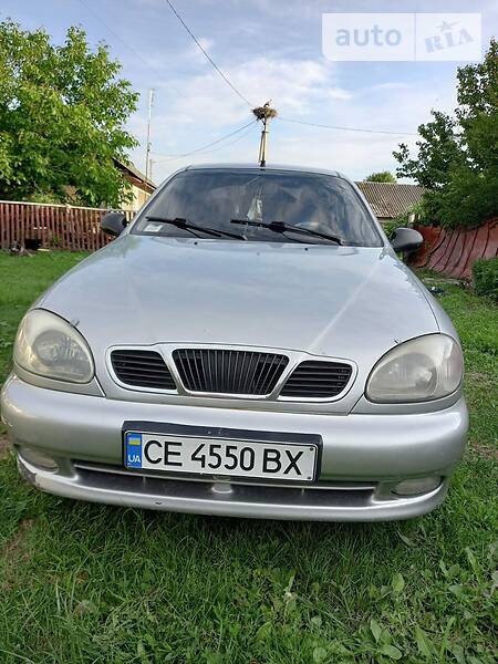 Daewoo Lanos 2007  випуску Чернівці з двигуном 1.3 л бензин седан механіка за 2400 долл. 