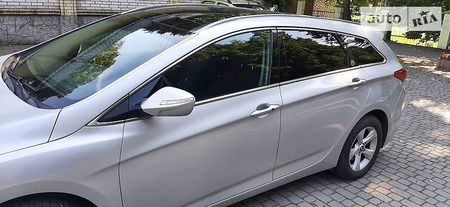 Hyundai i40 2012  випуску Львів з двигуном 1.7 л дизель універсал механіка за 9900 долл. 