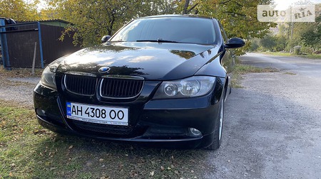 BMW 318 2007  випуску Донецьк з двигуном 2 л бензин седан механіка за 7700 долл. 