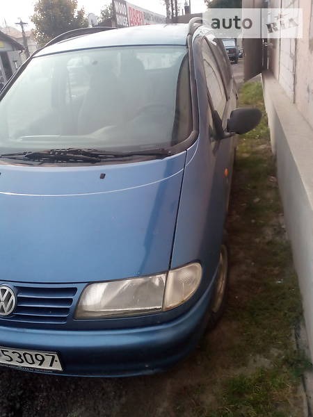 Volkswagen Sharan 1999  випуску Львів з двигуном 0 л дизель мінівен механіка за 1100 долл. 