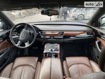 Audi A8 2012  випуску Львів з двигуном 3 л бензин седан автомат за 22000 долл. 