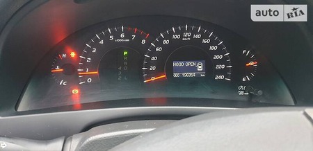 Toyota Camry 2008  випуску Луганськ з двигуном 2.4 л бензин седан автомат за 282490 грн. 