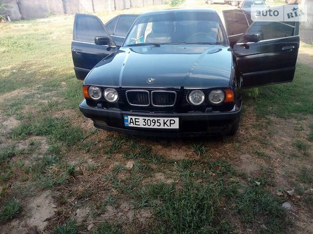BMW 525 1994  випуску Дніпро з двигуном 2.5 л дизель седан механіка за 4250 долл. 