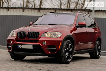 BMW X5 2011  випуску Тернопіль з двигуном 3 л дизель позашляховик автомат за 17900 долл. 