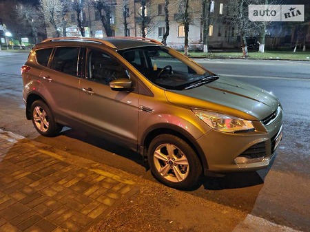 Ford Kuga 2013  випуску Житомир з двигуном 2 л дизель позашляховик механіка за 13500 долл. 