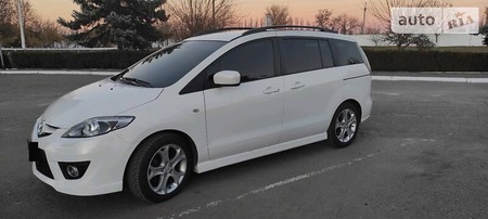 Mazda 5 2010  випуску Миколаїв з двигуном 2 л дизель мінівен механіка за 8500 долл. 