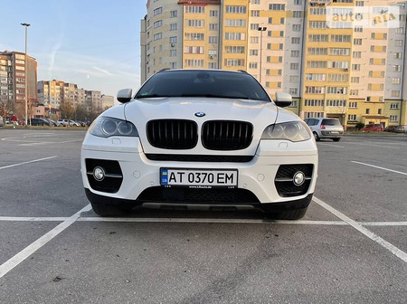 BMW X6 2011  випуску Івано-Франківськ з двигуном 3 л дизель позашляховик автомат за 27700 долл. 