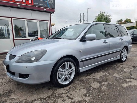 Mitsubishi Lancer 2004  випуску Львів з двигуном 1.6 л бензин універсал механіка за 5200 долл. 