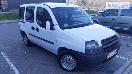 Fiat Doblo 2003  випуску Хмельницький з двигуном 1.9 л дизель пікап механіка за 3990 долл. 