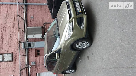 Ford Kuga 2013  випуску Київ з двигуном 1.6 л бензин універсал автомат за 14500 долл. 