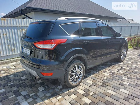 Ford Kuga 2013  випуску Київ з двигуном 2 л дизель позашляховик автомат за 15800 долл. 