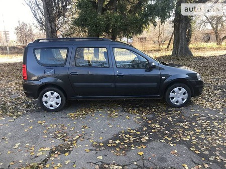 Dacia Logan 2010  випуску Суми з двигуном 1.6 л бензин універсал механіка за 6600 долл. 