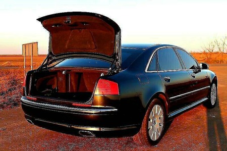 Audi A8 2004  випуску Одеса з двигуном 6 л бензин седан автомат за 16800 долл. 