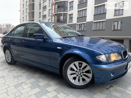 BMW 318 2002  випуску Івано-Франківськ з двигуном 1.8 л бензин седан механіка за 6300 долл. 