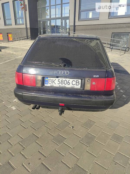 Audi 100 1993  випуску Луцьк з двигуном 2.6 л  універсал механіка за 3200 долл. 