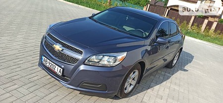 Chevrolet Malibu 2014  випуску Вінниця з двигуном 2.5 л бензин седан автомат за 10000 долл. 
