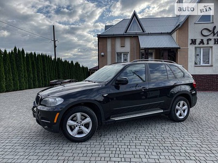 BMW X5 2011  випуску Львів з двигуном 3 л бензин позашляховик  за 16700 долл. 