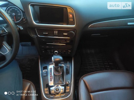 Audi Q5 2012  випуску Дніпро з двигуном 2 л дизель позашляховик автомат за 24500 долл. 