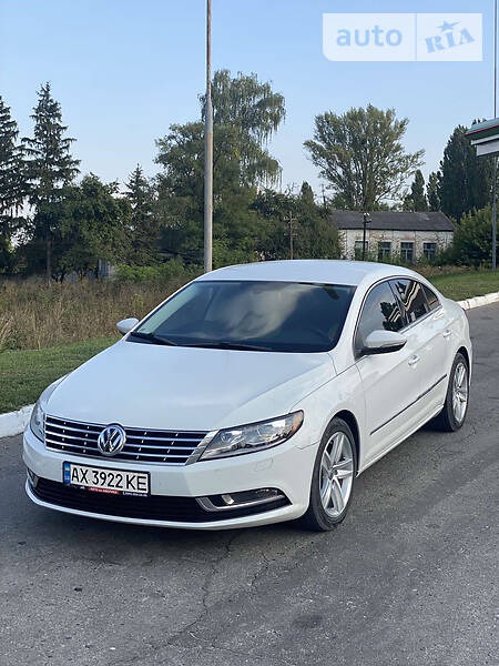 Volkswagen CC 2013  випуску Харків з двигуном 2 л бензин седан автомат за 13500 долл. 