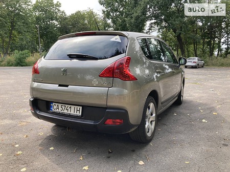 Peugeot 3008 2009  випуску Черкаси з двигуном 1.6 л бензин позашляховик механіка за 8100 долл. 