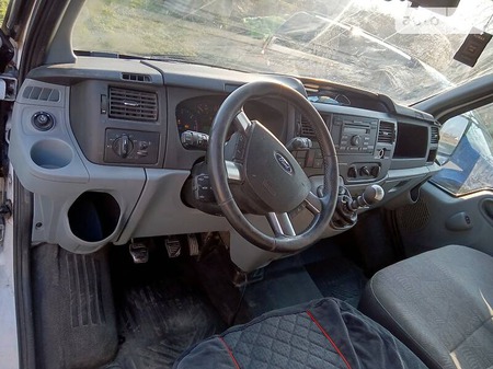 Ford Transit 2008  випуску Львів з двигуном 2.2 л дизель мінівен механіка за 5750 долл. 