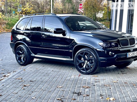 BMW X5 2005  випуску Львів з двигуном 4.8 л бензин позашляховик автомат за 15500 долл. 