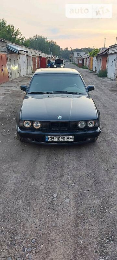 BMW 525 1989  випуску Чернігів з двигуном 2.5 л  седан  за 3700 долл. 