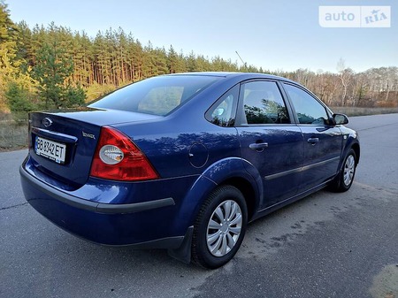 Ford Focus 2006  випуску Луганськ з двигуном 1.6 л бензин седан механіка за 7000 долл. 