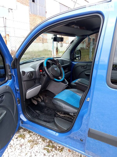 Fiat Doblo 2007  випуску Хмельницький з двигуном 1.4 л  мінівен механіка за 5800 долл. 