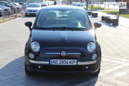 Fiat 500 2010  випуску Дніпро з двигуном 1.2 л бензин хэтчбек автомат за 7900 долл. 