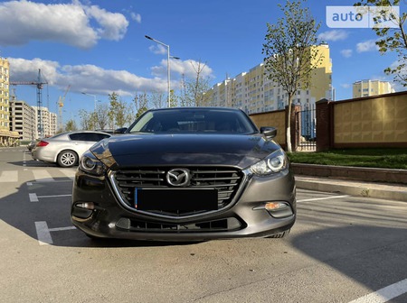Mazda 3 2017  випуску Київ з двигуном 2 л бензин седан автомат за 12500 долл. 