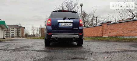 Chevrolet Captiva 2007  випуску Львів з двигуном 2 л дизель позашляховик автомат за 9099 долл. 